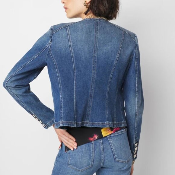 NWT White House Black Market Cropped Denim Jacket - Picture 4 of 5